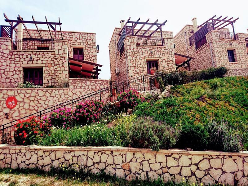 Ville Du Soleil - Exclusive Homes With Rustic Charm And Sensational Views Of The Mediterranean Sea Makrýgialos Exterior foto